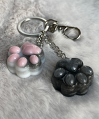 Xtra Sweet Paw – Llavero Patita image 1