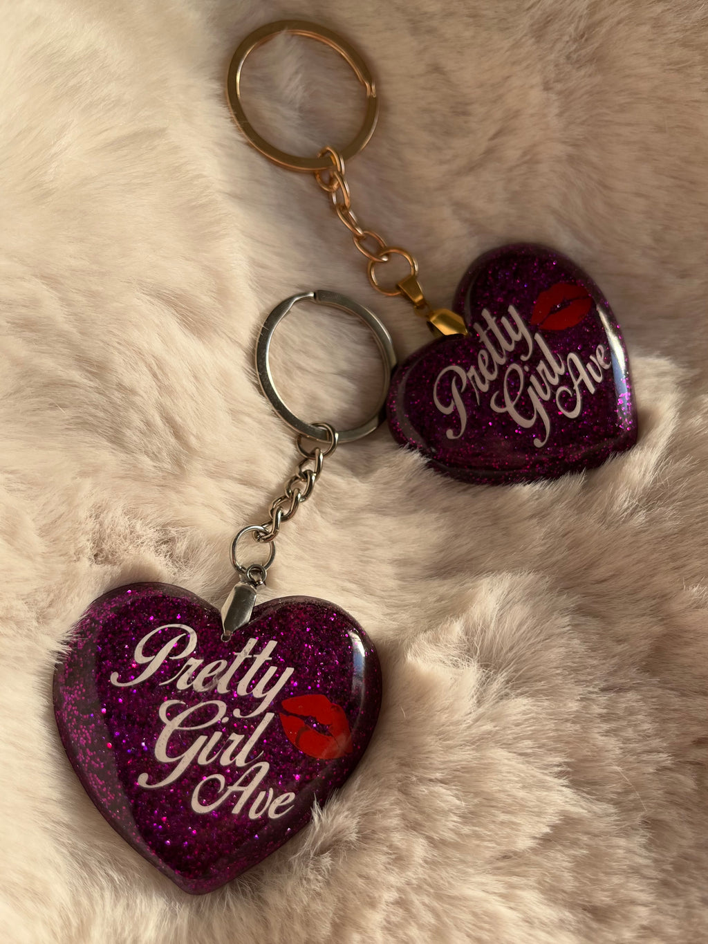 Llavero Pretty Girl Ave (2da edición) • Morado
