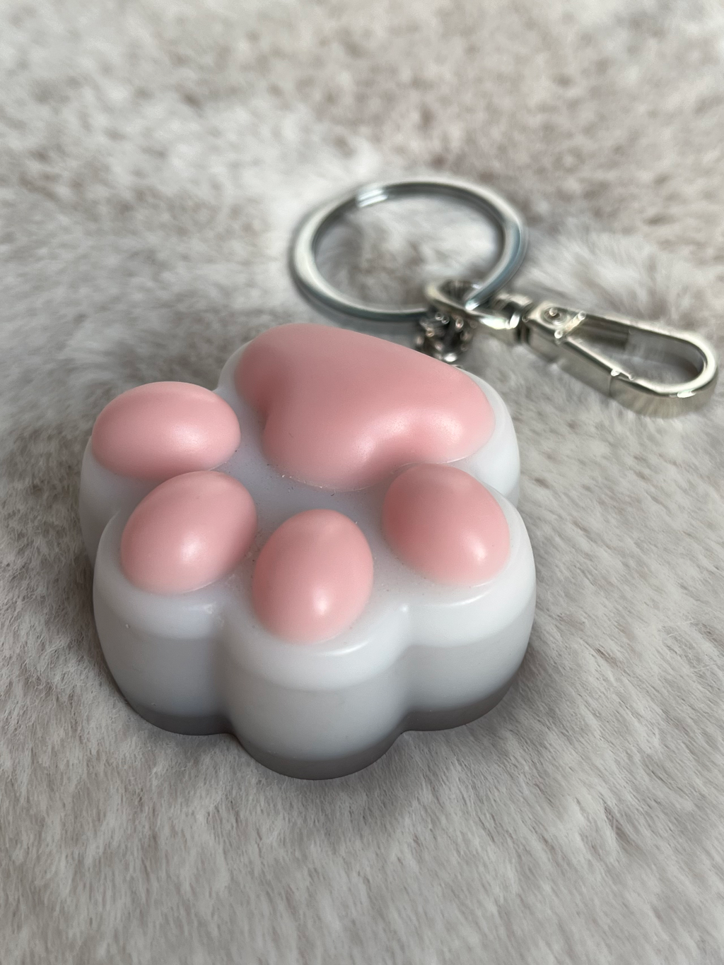 Mystic Paw – Llavero Patita image 2