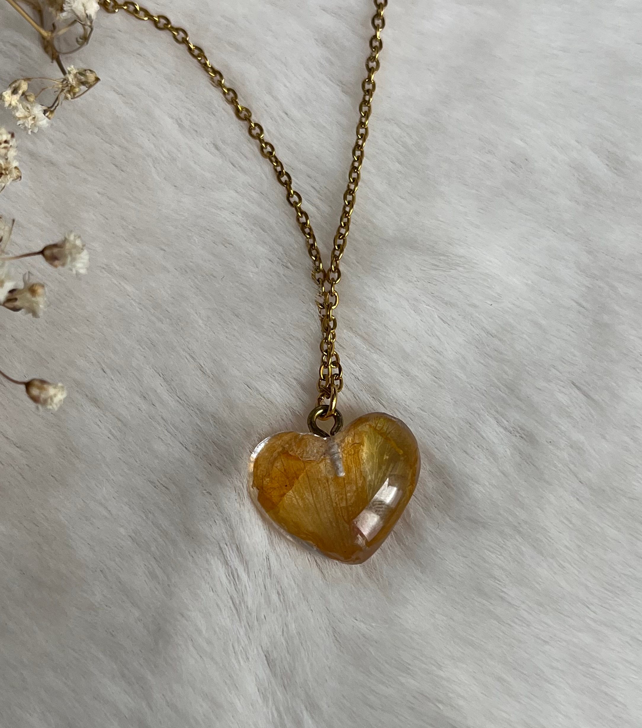 Colgante de corazón - pétalo de flor  image 3