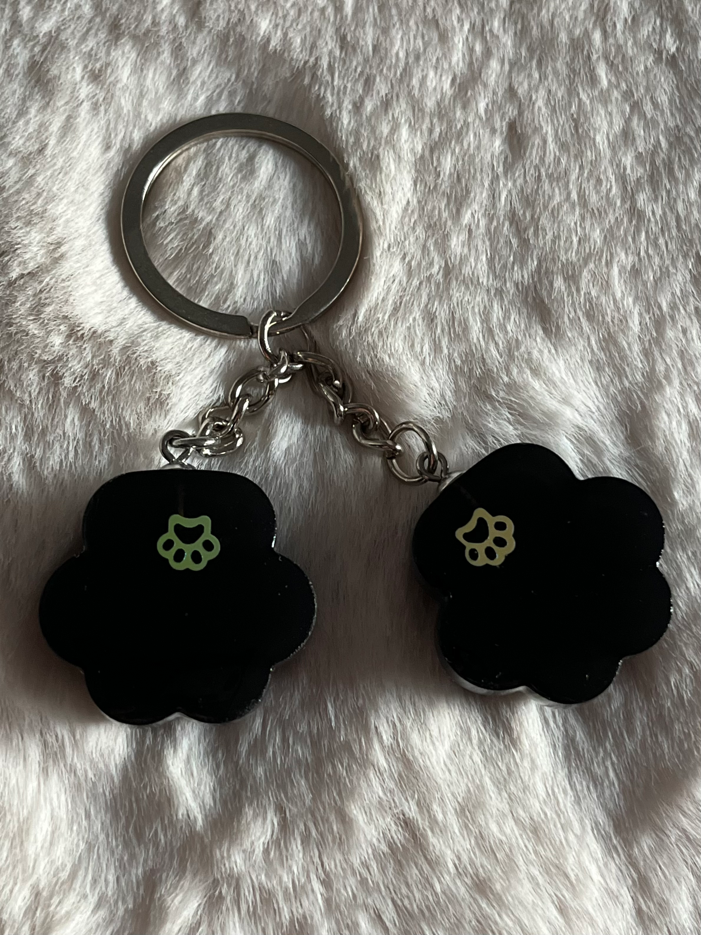 Xtra Sweet Paw – Llavero Patita image 2