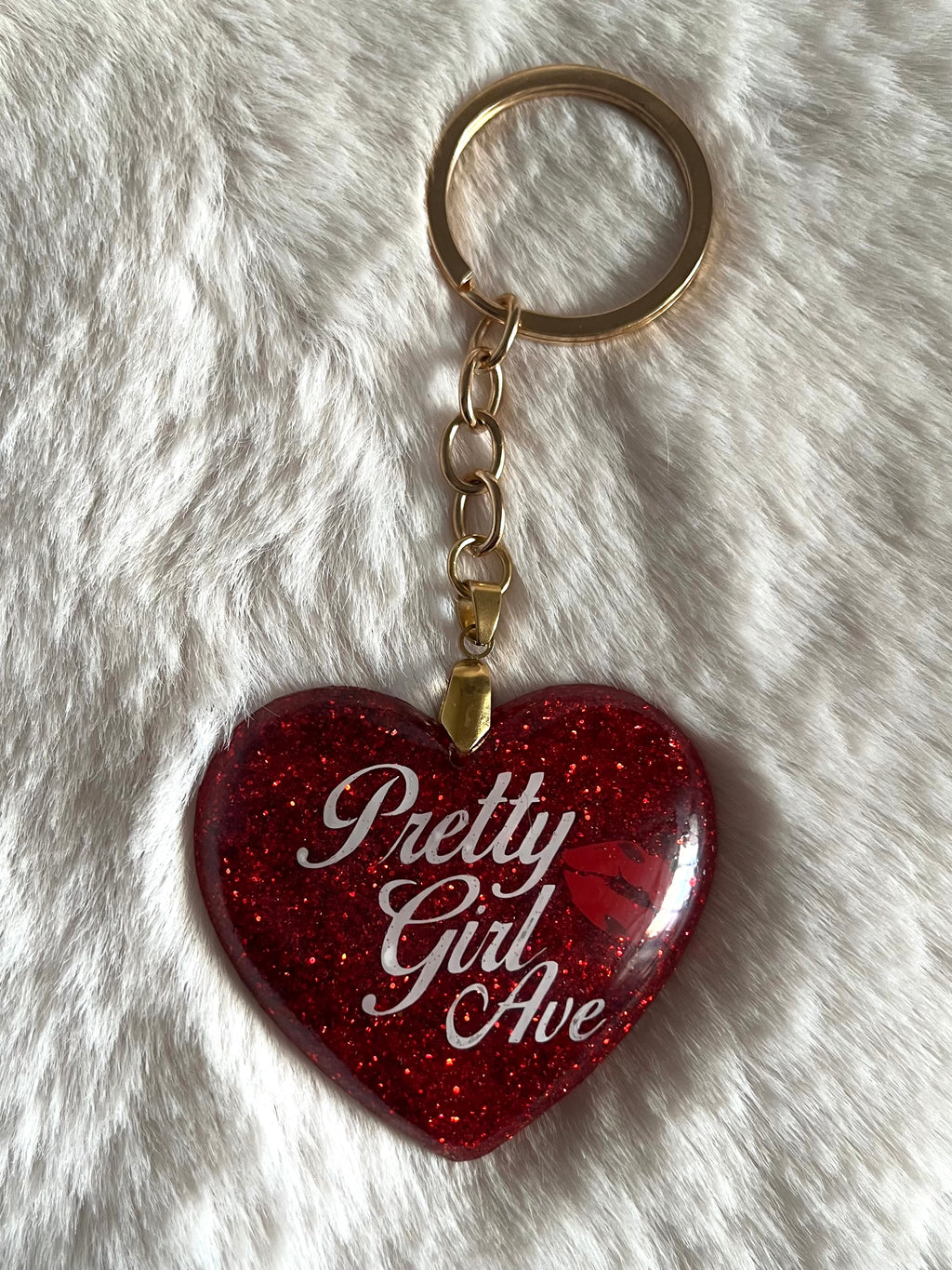 Llavero Pretty Girl Ave (2da edición) • Rojo