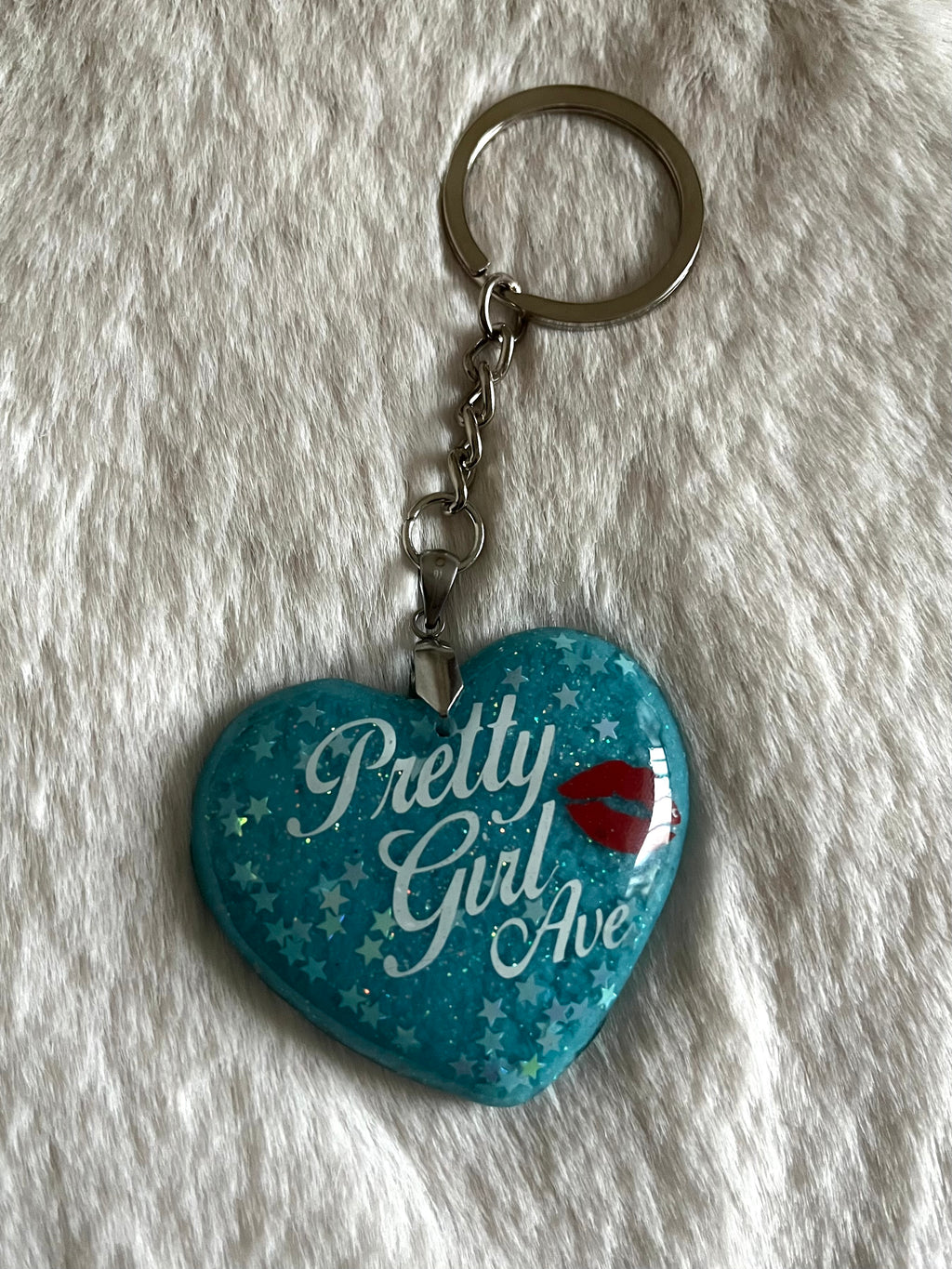Llavero Pretty Girl Ave (2da edición) • Celeste