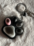 Xtra Lovely Paw – Llavero Patita image 0