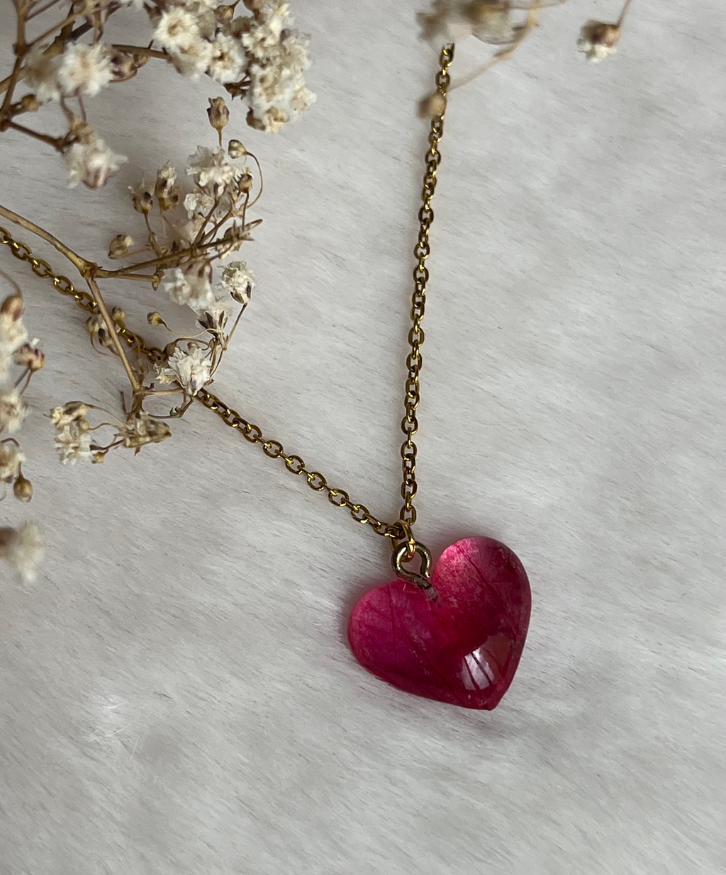 Colgante de corazón - pétalo de flor  image 1