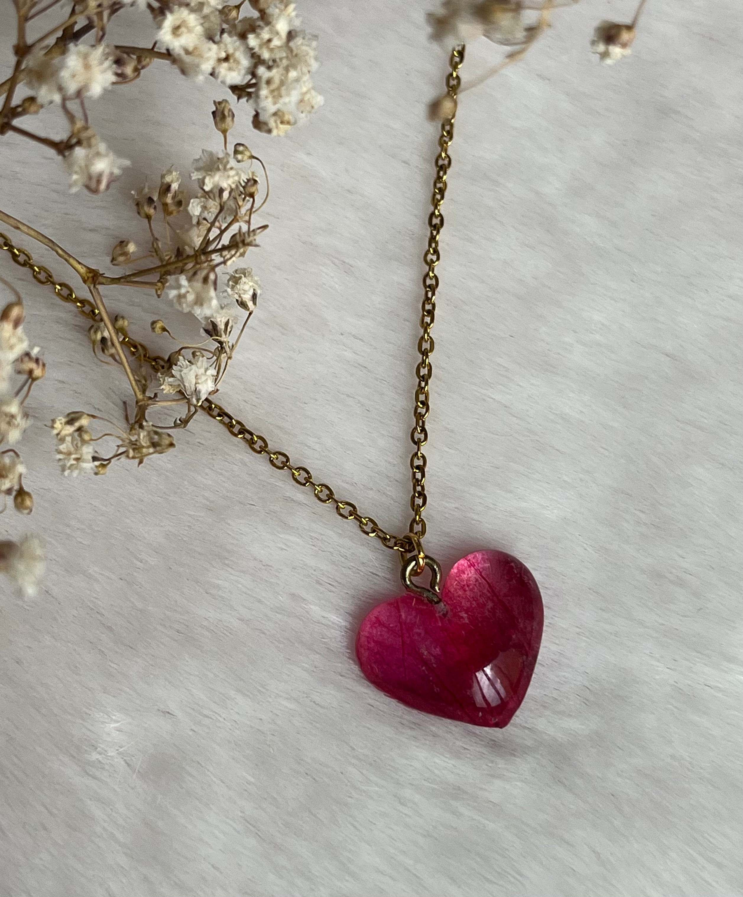Colgante de corazón - pétalo de flor  image 1