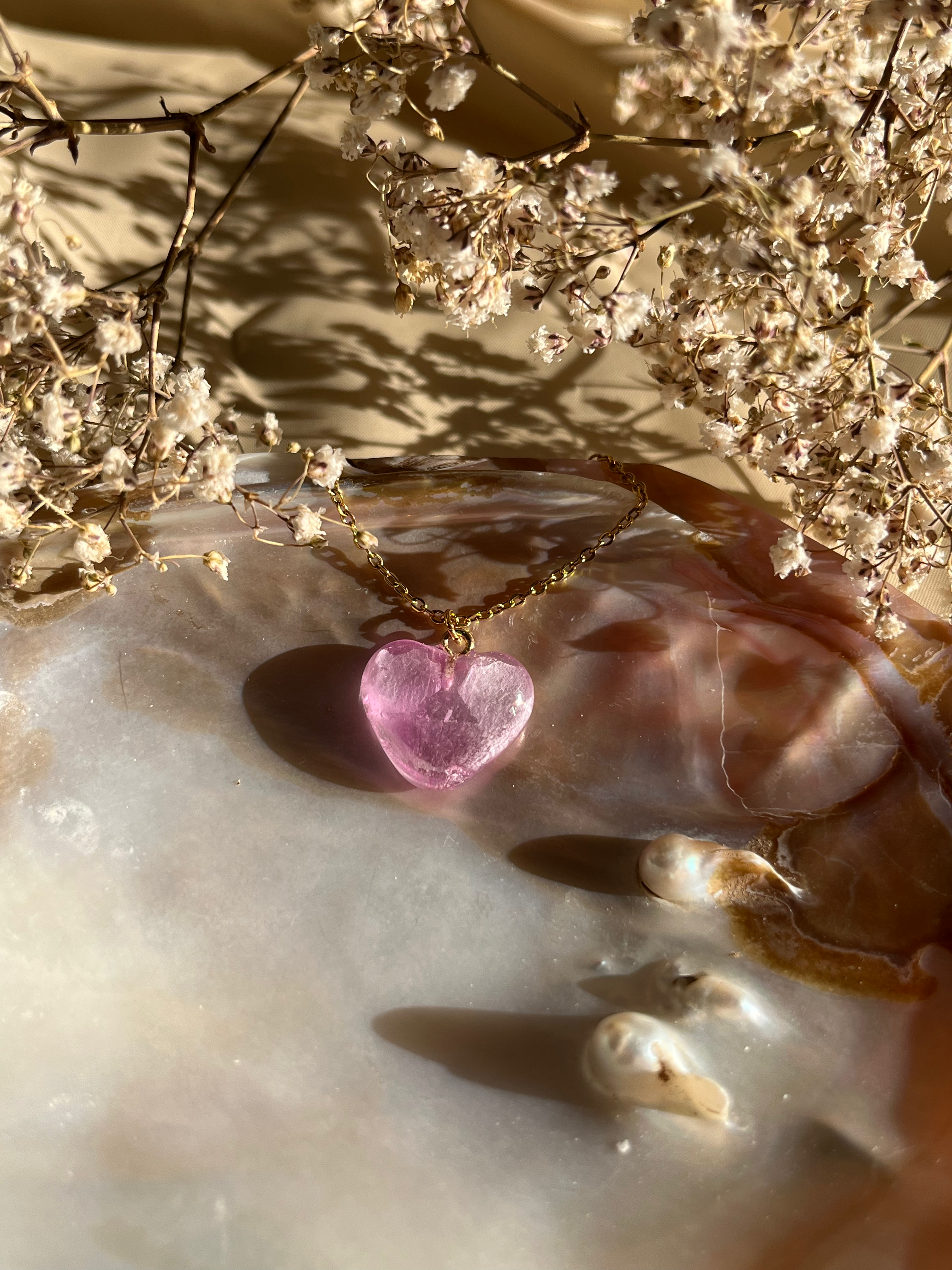 Colgante de corazón - pétalo de flor  image 1