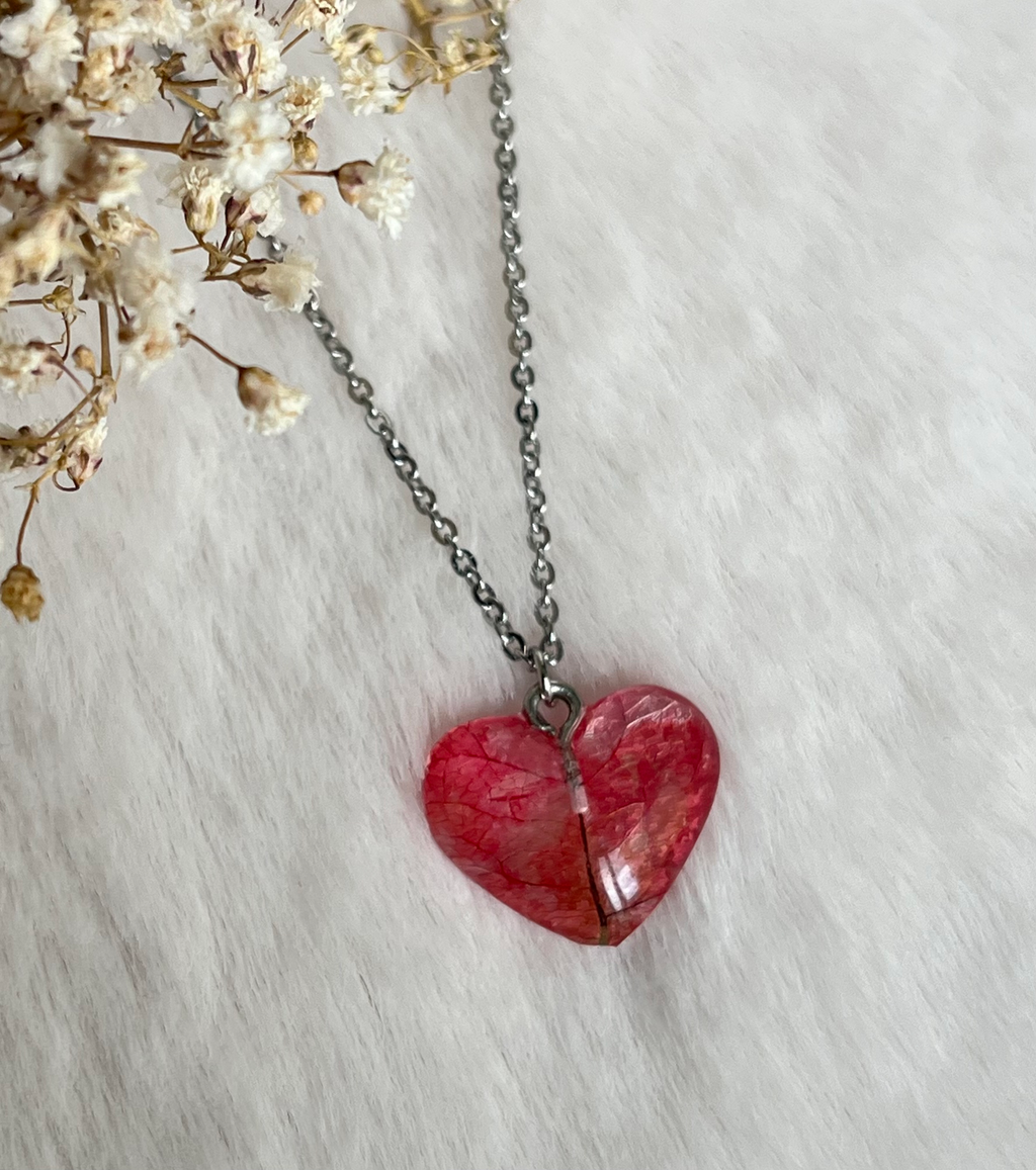 Colgante de corazón - pétalo de flor  image 4