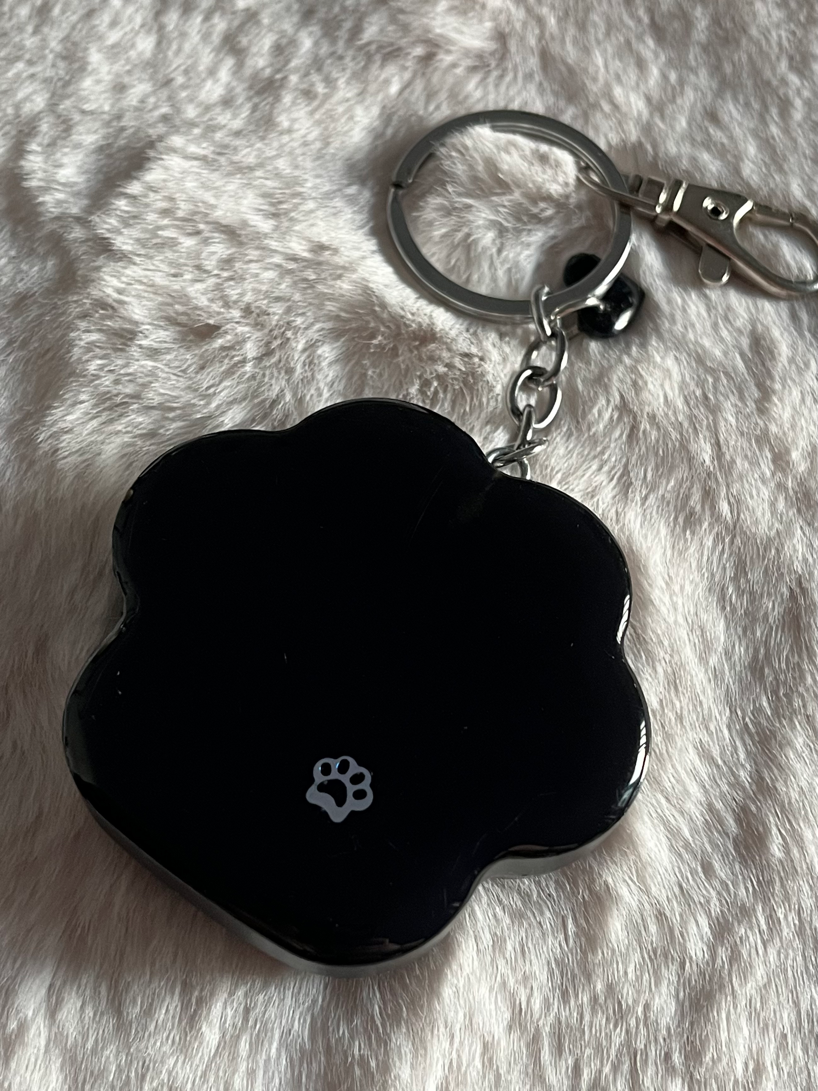 Xtra Lovely Paw – Llavero Patita image 1